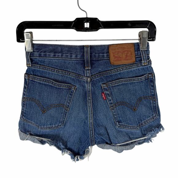 Levi’s White Oak Cone Denim Shorts Size 25 Cut-Off Mini Shorts 2.5 Inch - Picture 2 of 12